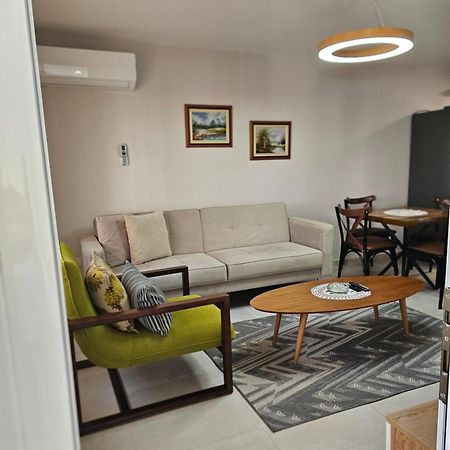 Alex'S Apartment Durrës 외부 사진