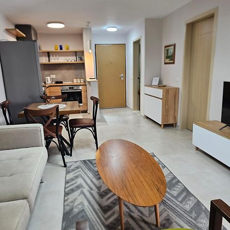 Alex'S Apartment Durrës 외부 사진