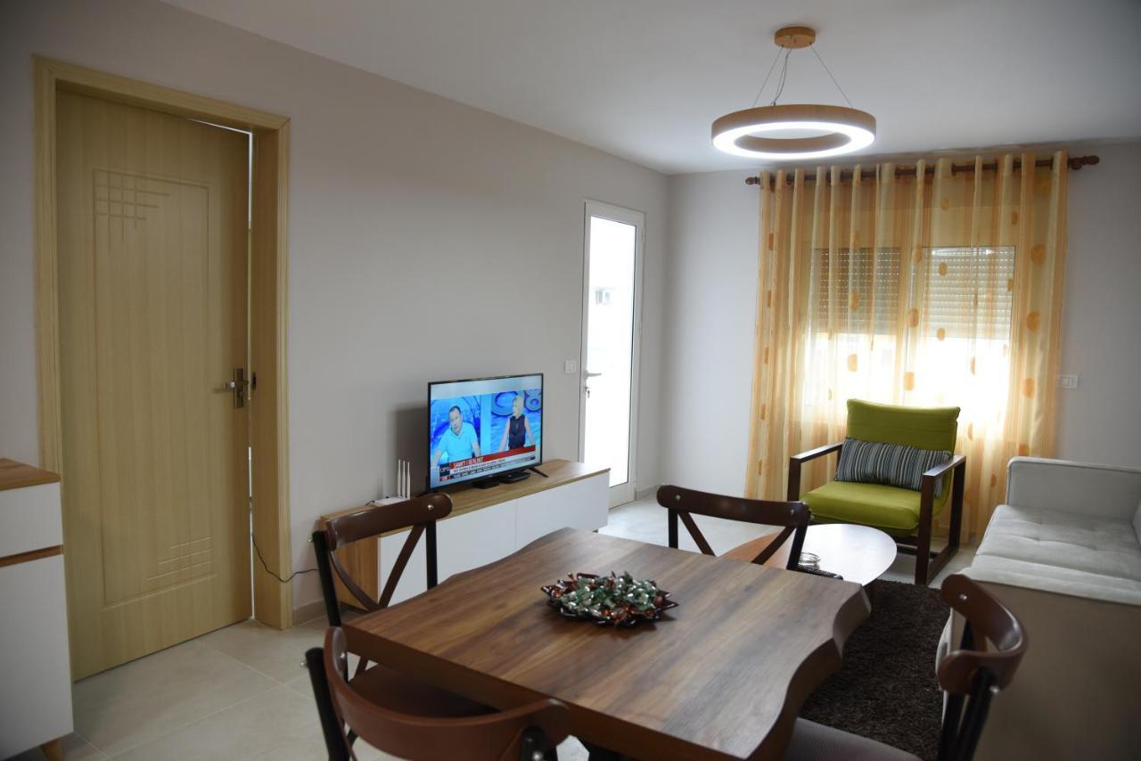 Alex'S Apartment Durrës 외부 사진