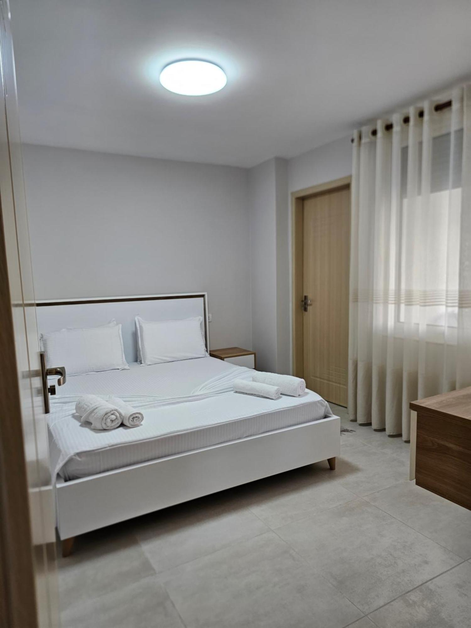 Alex'S Apartment Durrës 외부 사진